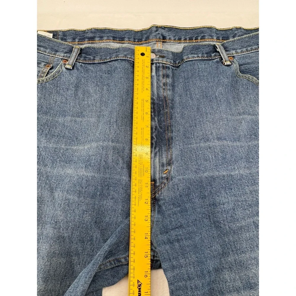 Levi's 550 Jeans Mens 52x29 Relaxed Fit Blue Denim Medium Wash‎ 01550-4891